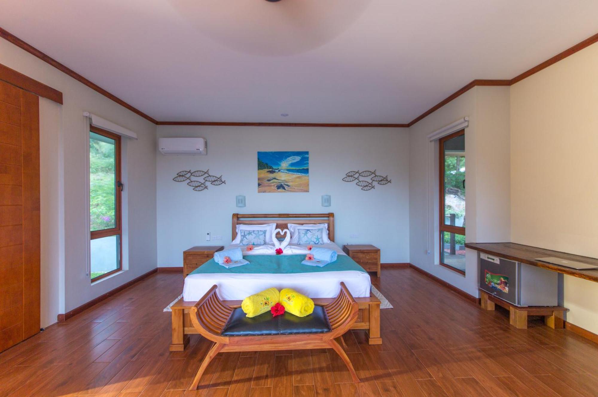 Anse Soleil Beachcomber Hotel And Self Catering Baie Lazare  Eksteriør bilde